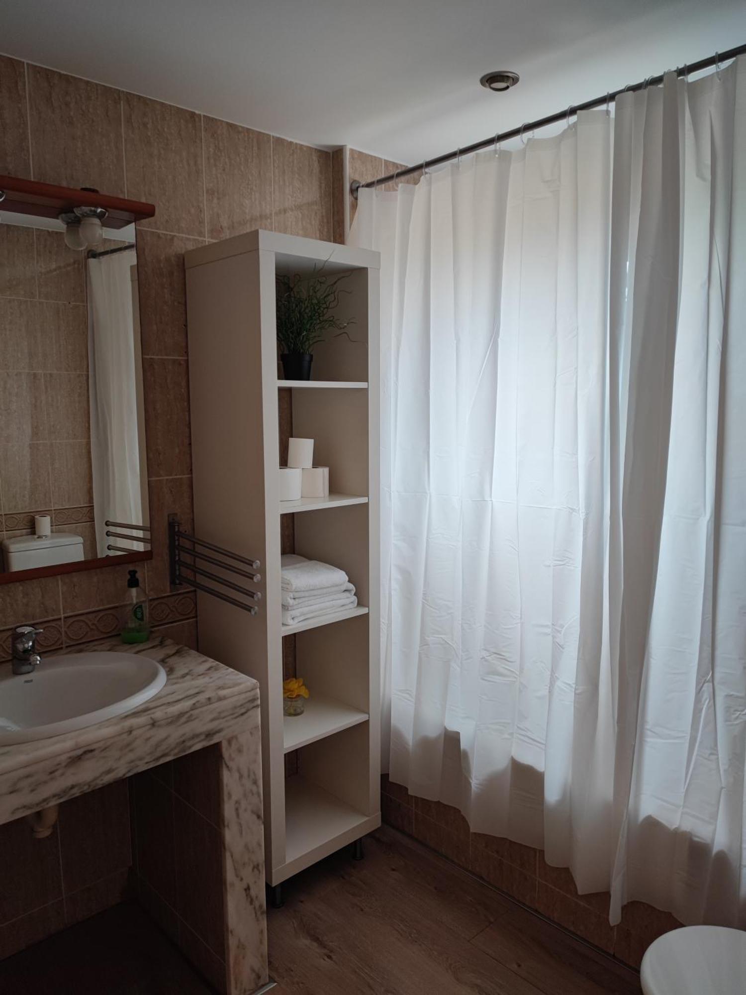 Apartamento Completo Muy Cerca Del Centro Ideal Para Familias Con Piscina Figueres  Exteriör bild